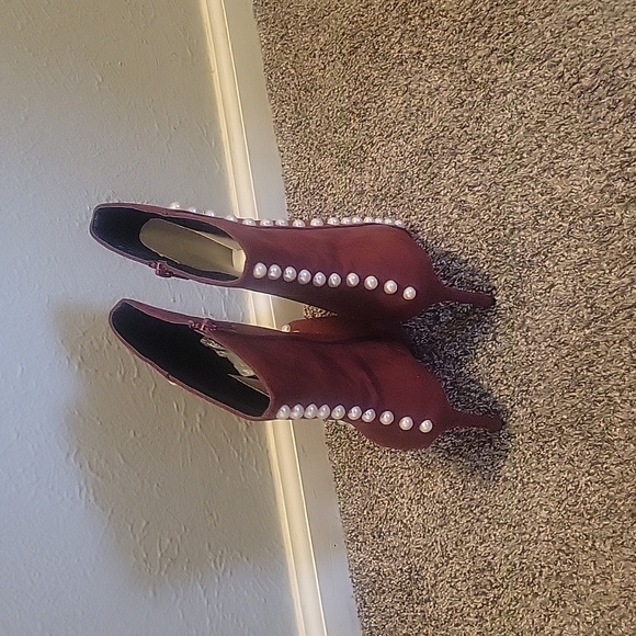 Women's Booties - Picture 4 of 4